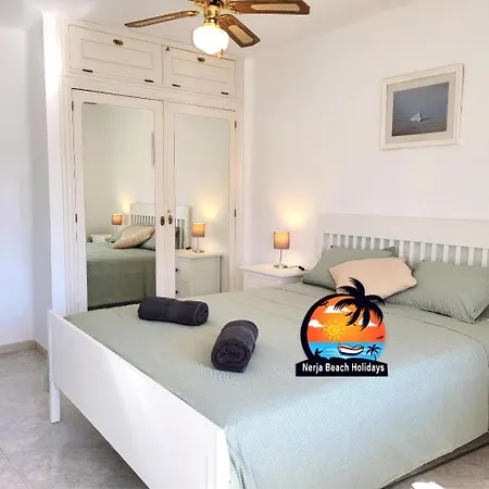 2 Bedroom - Coronado Apartment *